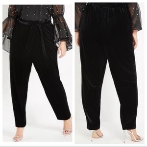 NWT! Eloquii Velvet High Waisted Paperbag Pull On Tie Waist Pants In Black